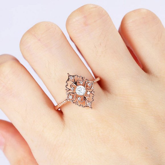 *NEW 18K Rose Gold Vintage Diamond Floral Ring - Picture 2 of 7